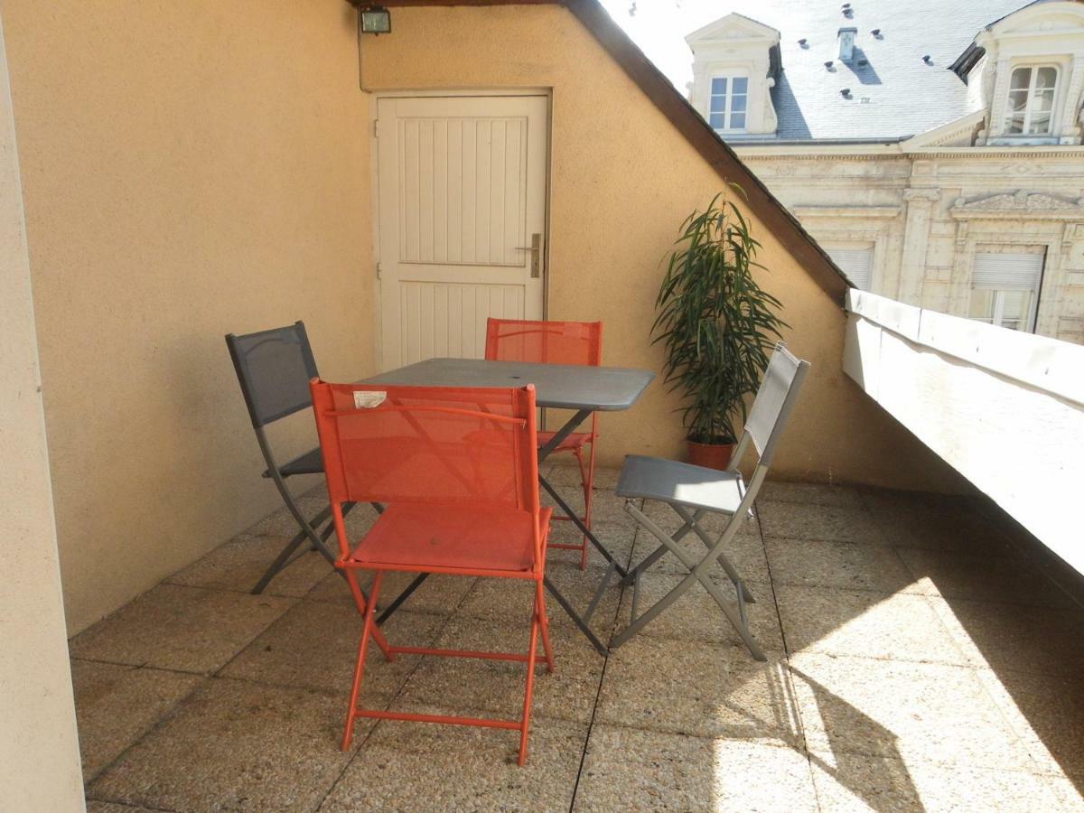 Charmant Appartement Centre Ville Le Ronsard Nogent-le-Rotrou Exterior foto